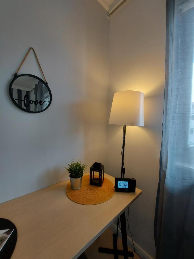 Center Danube Street Apartment Novi Sad Bagian luar foto